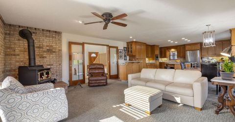 19909 E. Comstock Rd, Linden, CA 95236 Photo