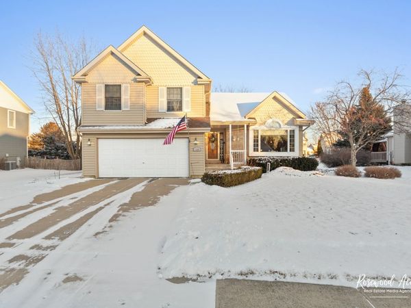 1700 Chestnut Hill Road, Plainfield, IL 60586