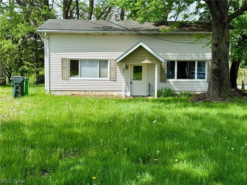 851 Cleveland Avenue, Orrville, OH 44667 Photo 1