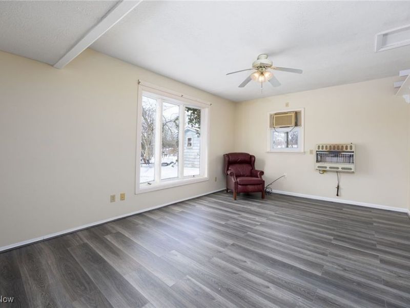 851 Cleveland Avenue, Orrville, OH 44667 Photo 18