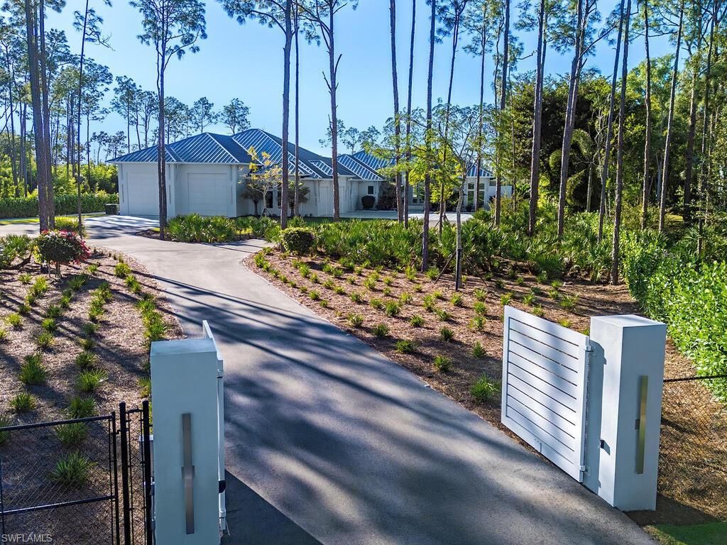 6824 Sable Ridge Ln, Naples, FL 34109 Photo