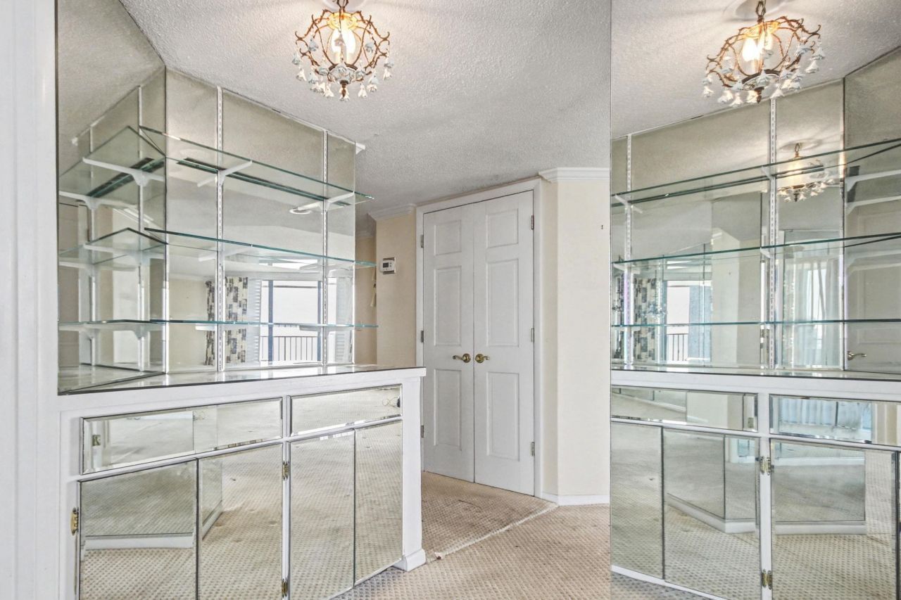 9650 Shore Dr. Photo 15