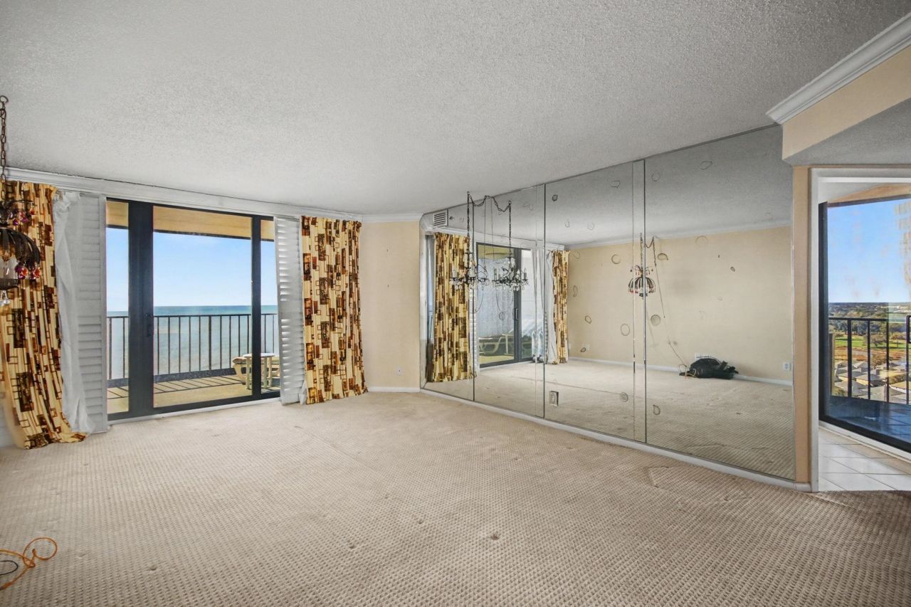 9650 Shore Dr. Photo 28