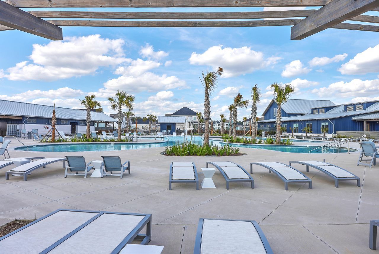 212 Clearblue Lp Photo 47