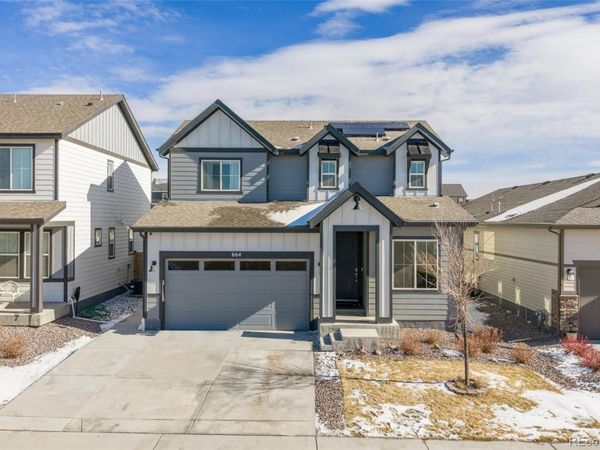 664 N Yantley Street , Aurora, CO 80018