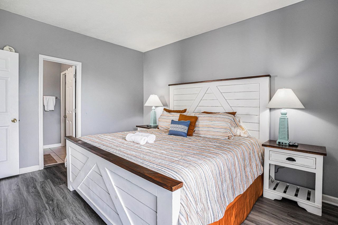 620 River Oaks Dr. Photo 12