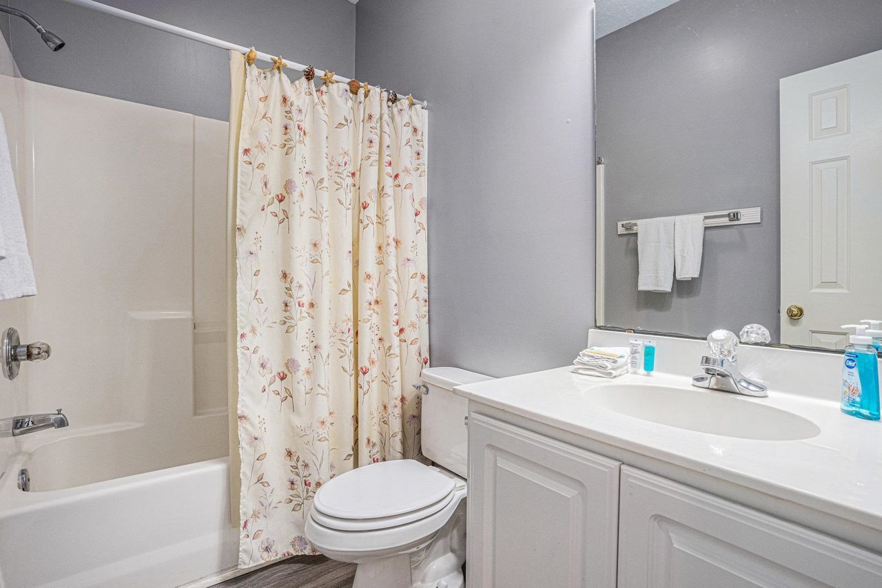 620 River Oaks Dr. Photo 18