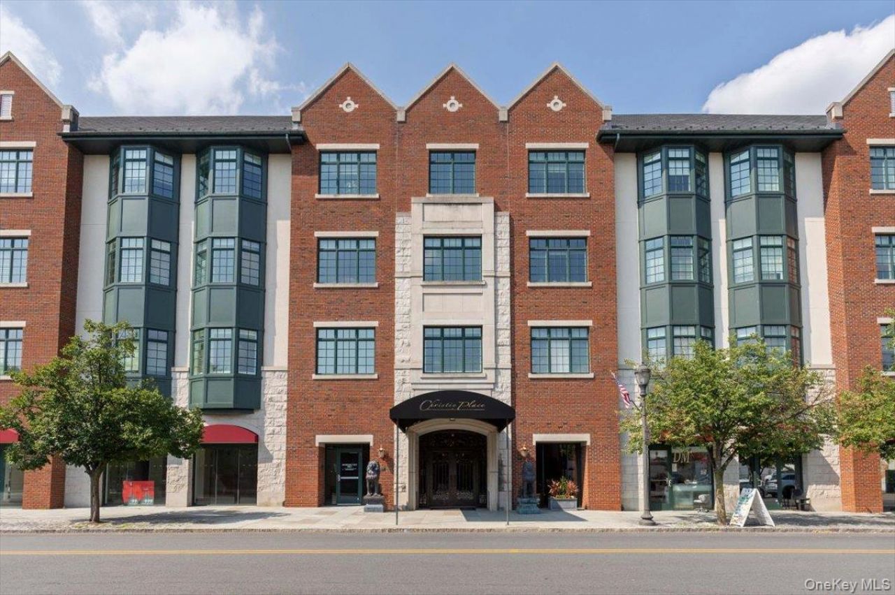 1 Christie Place, Unit 402E, Scarsdale, NY 10583 Main Photo
