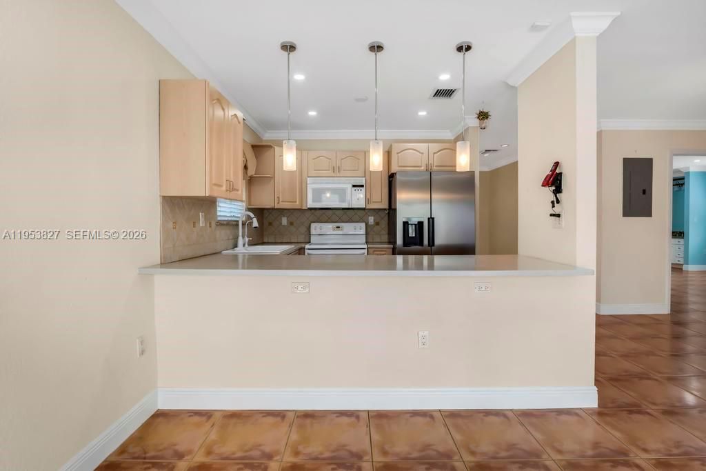 4370 SW 82nd Ave, Miami, FL 33155 Photo