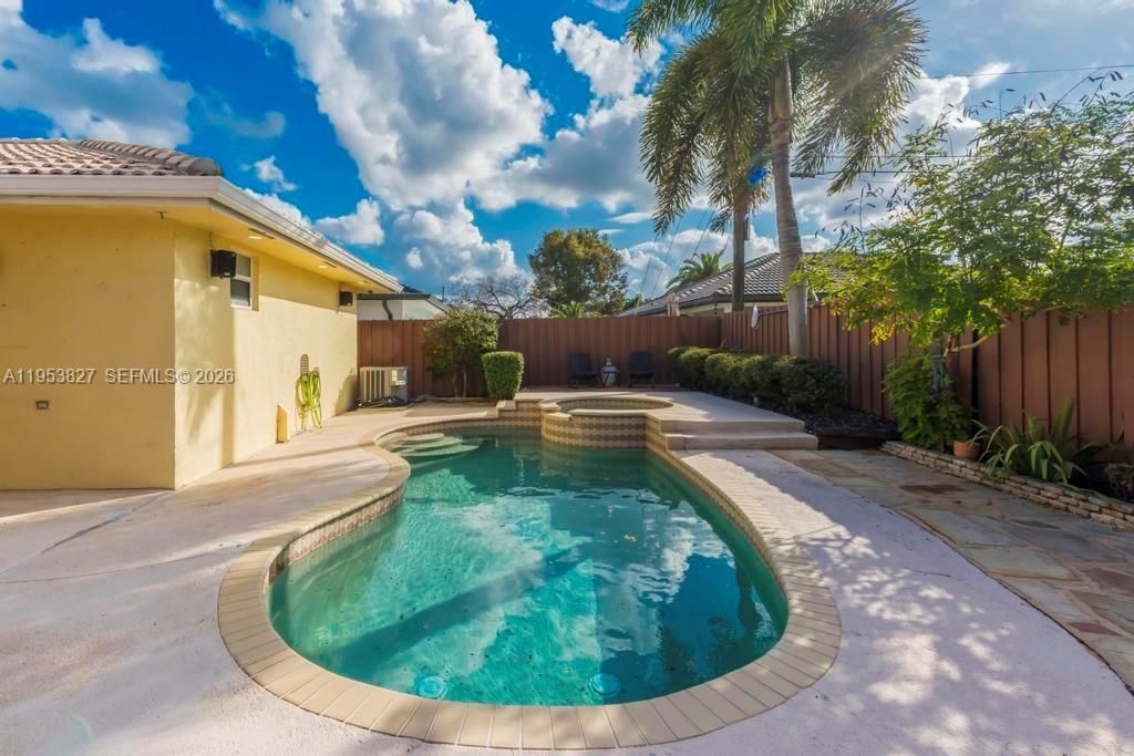 4370 SW 82nd Ave, Miami, FL 33155 Photo