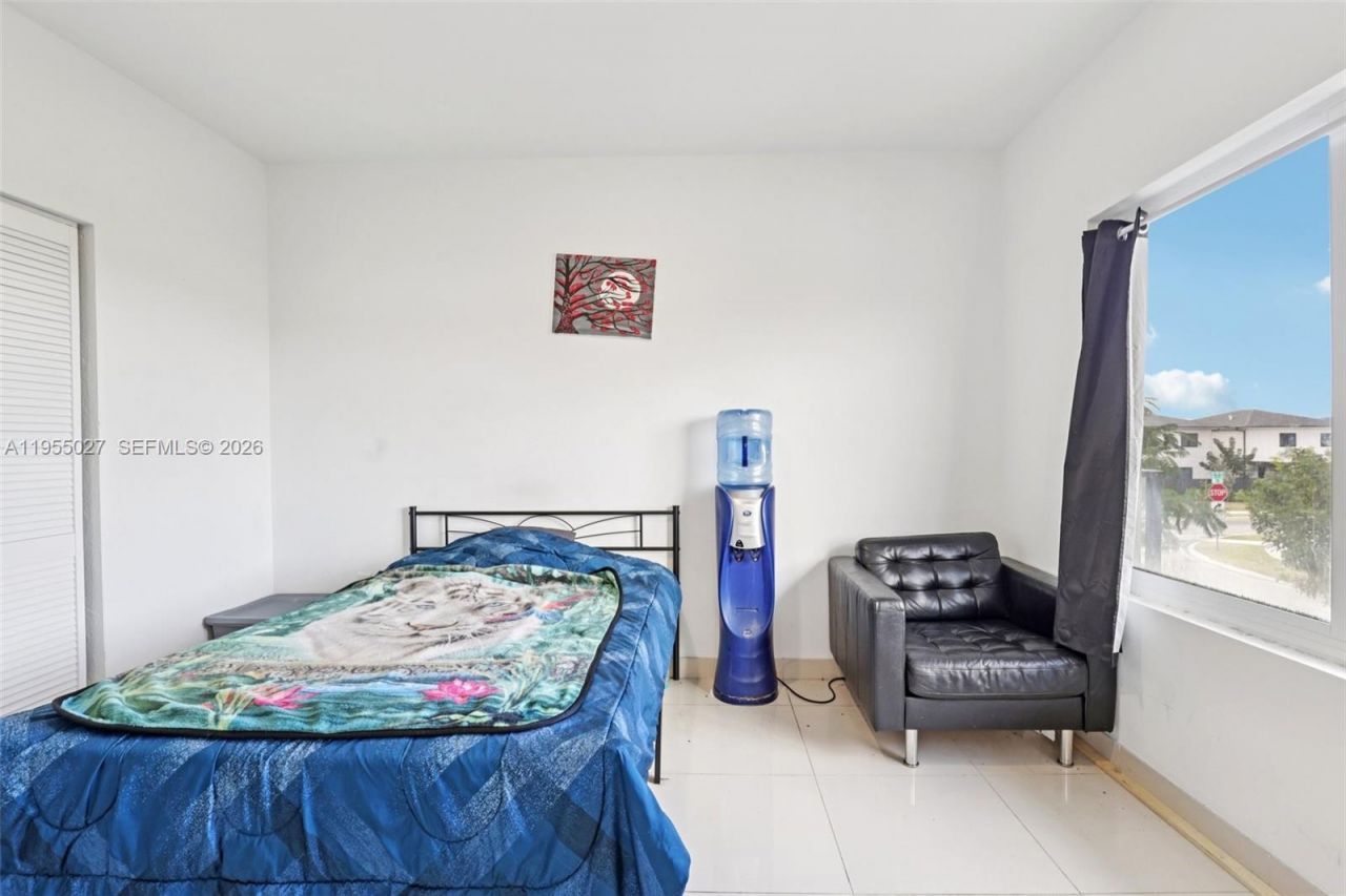 1191 NW 1st St, Florida City, FL 33034 Photo
