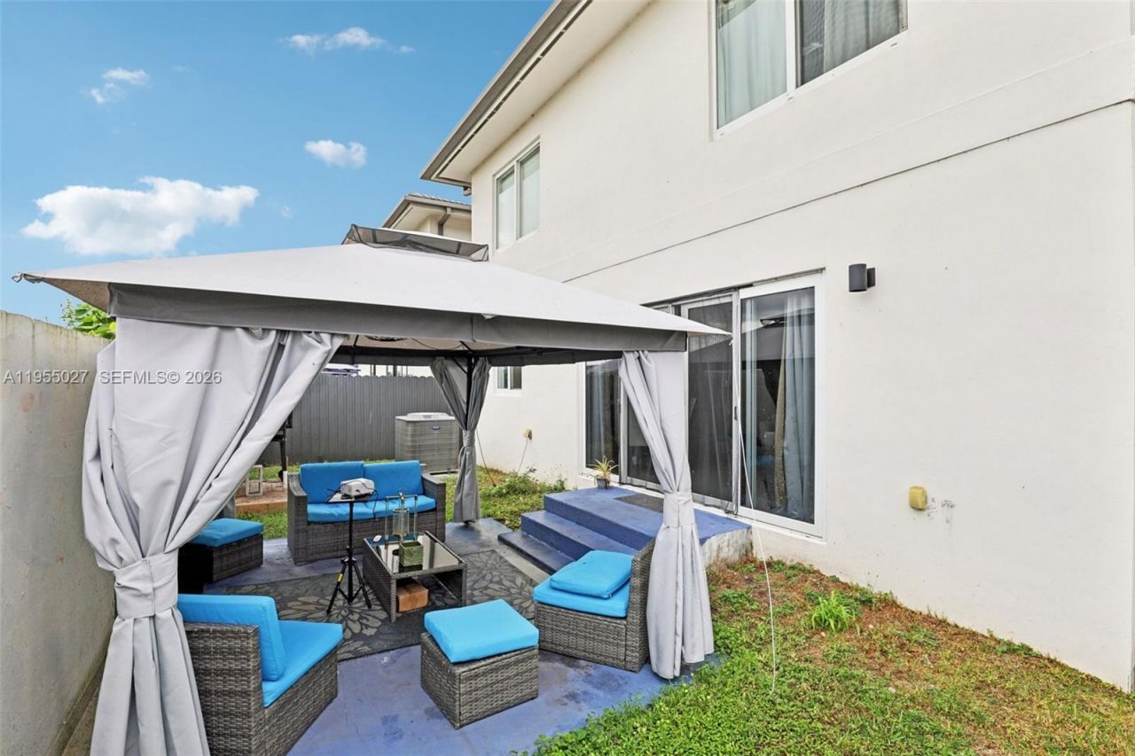 1191 NW 1st St, Florida City, FL 33034 Photo
