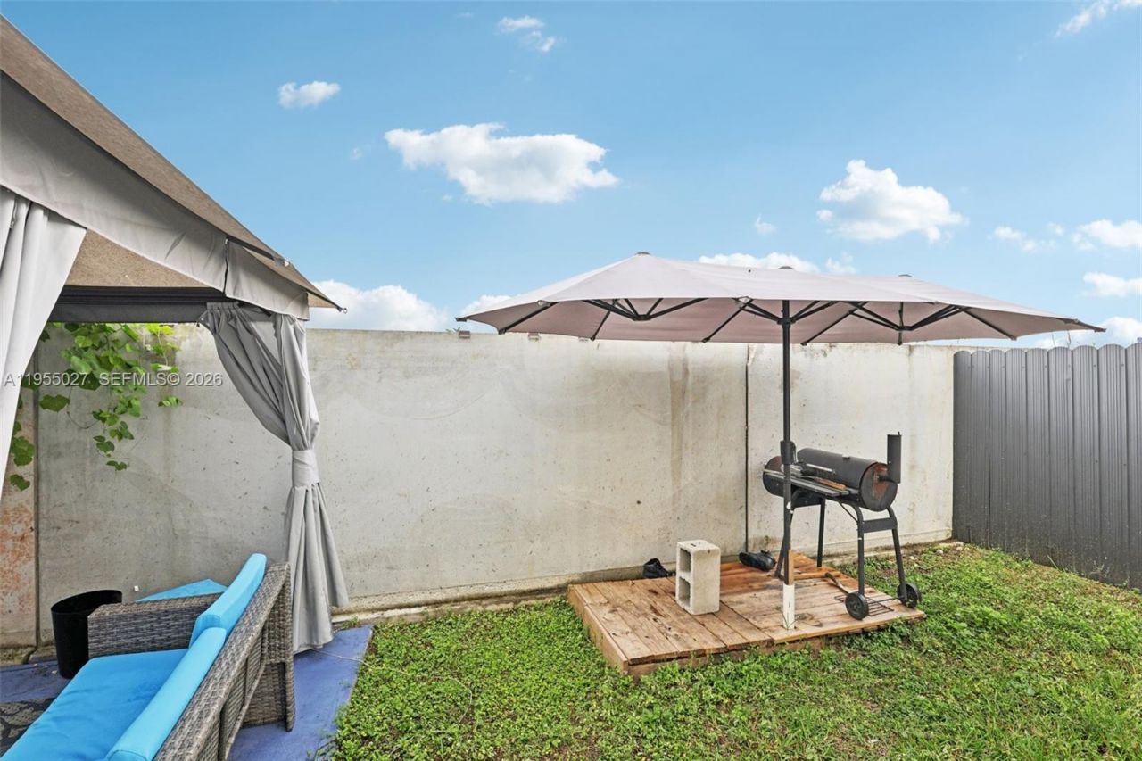 1191 NW 1st St, Florida City, FL 33034 Photo