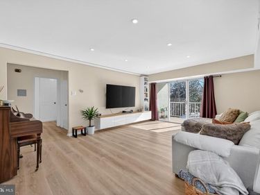 419 DRUMMERS LANE, Unit 419, WAYNE, PA 19087