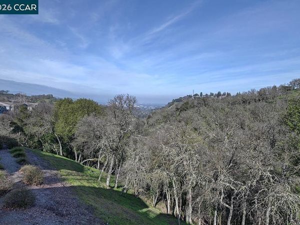 2994 Saklan Indian, Walnut Creek, CA 94595