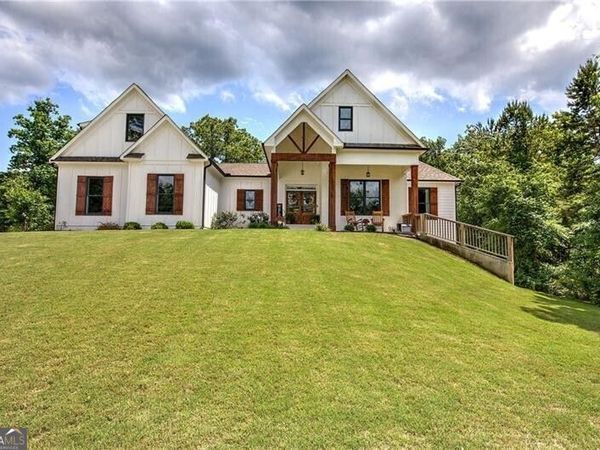 25 Stratford Way, Kingston, GA 30145