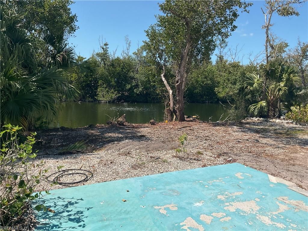 7156 Cobiac Dr, Saint James City, FL 33956 Photo