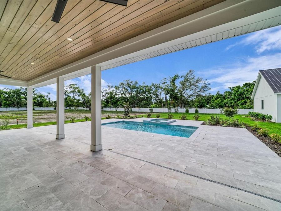 Property Image 68