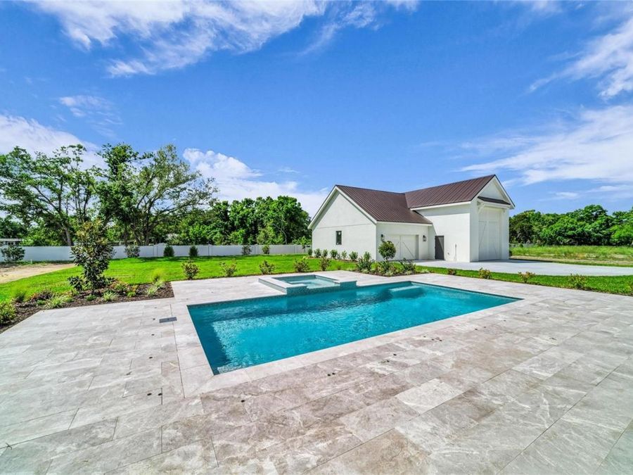 Property Image 71