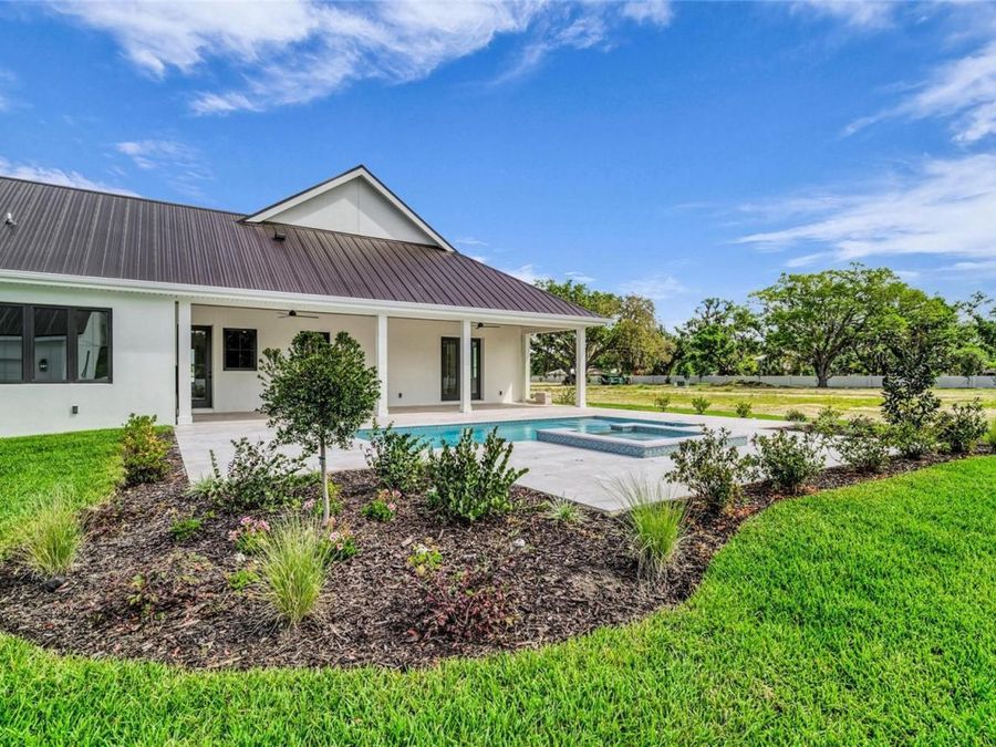 Property Image 76
