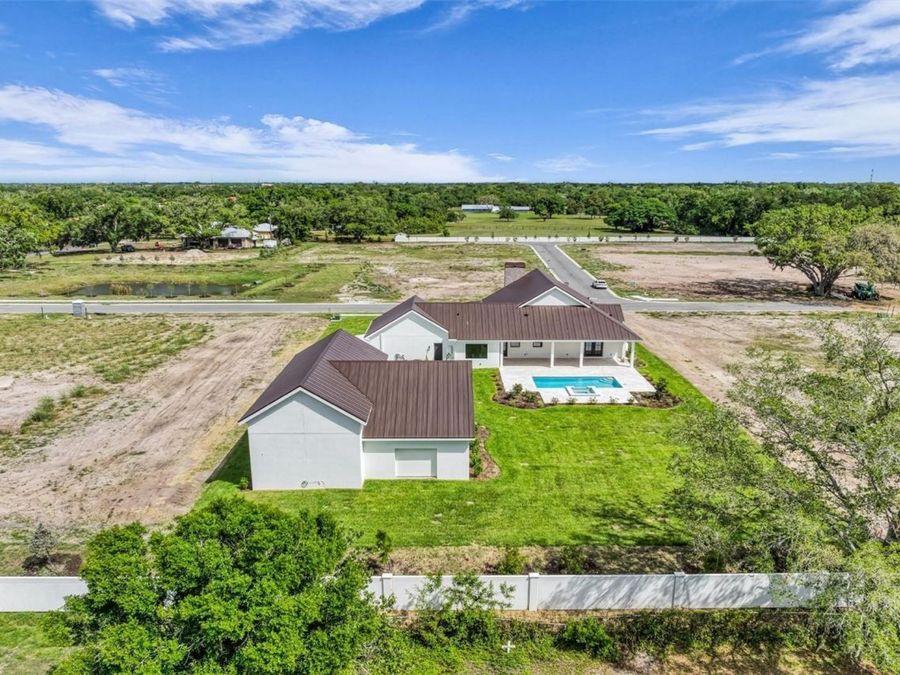 Property Image 86