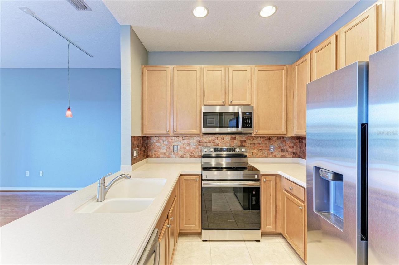 7230 Hamilton Road, Unit 297, Bradenton, FL 34209 Photo