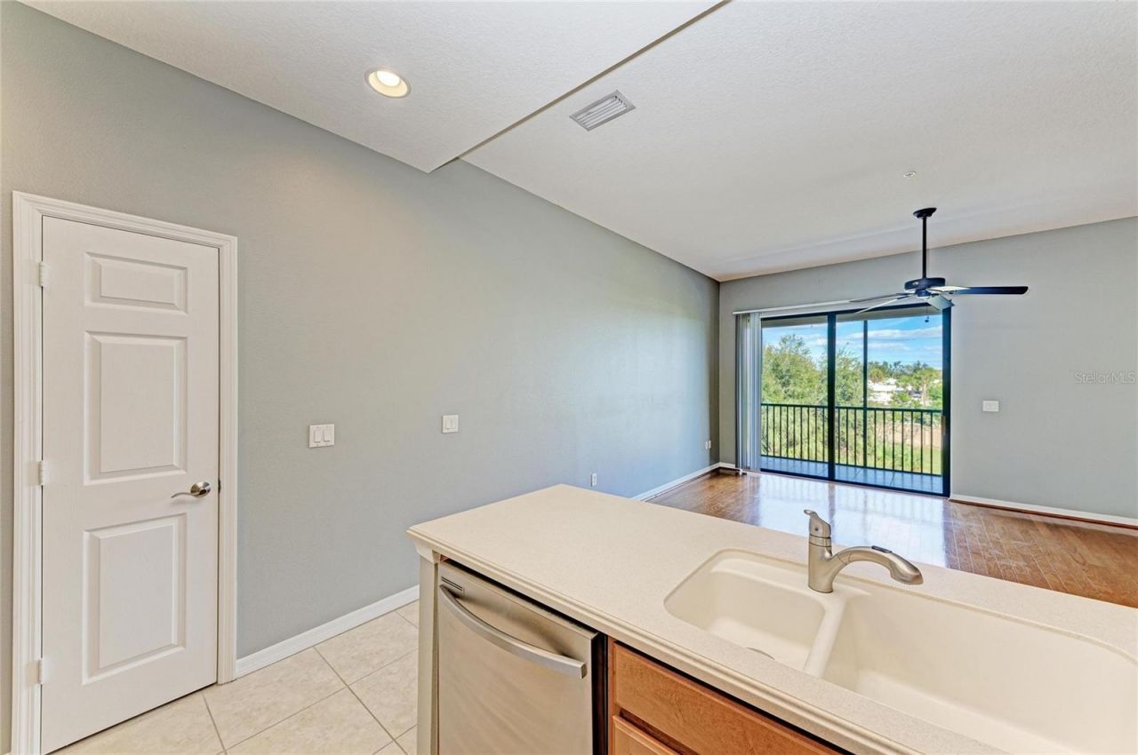 7230 Hamilton Road, Unit 297, Bradenton, FL 34209 Photo