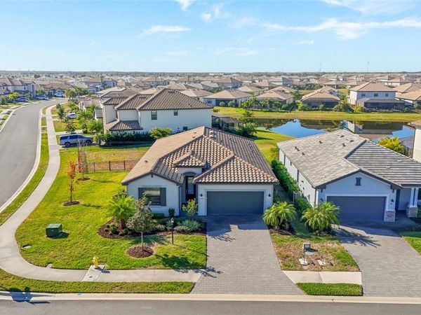 5107 CORAL REEF WAY, BRADENTON, FL 34211