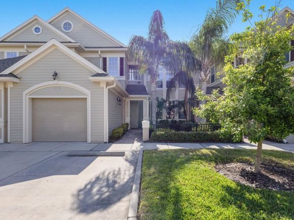 8035 ST SIMONS STREET, Unit 8035, UNIVERSITY PARK, FL 34201