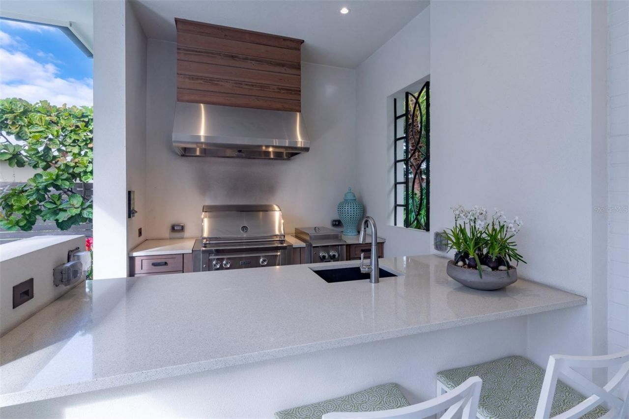 851 Park Lake Court, Orlando, FL 32803 Photo