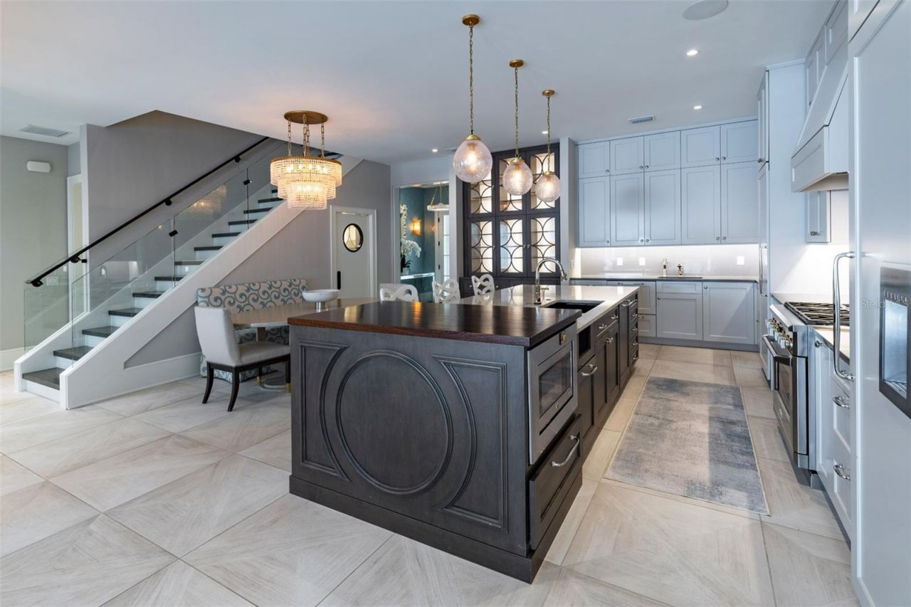 851 Park Lake Court, Orlando, FL 32803 Photo