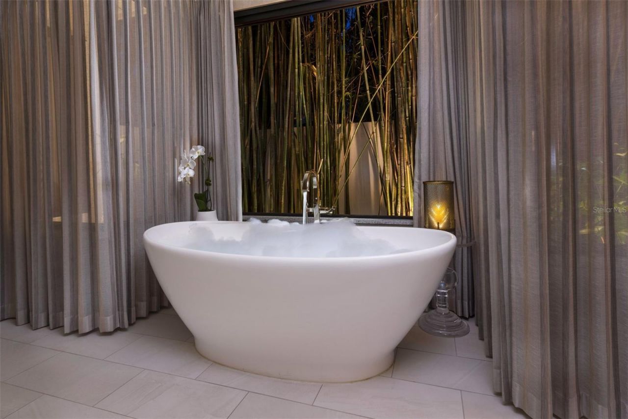 851 Park Lake Court, Orlando, FL 32803 Photo