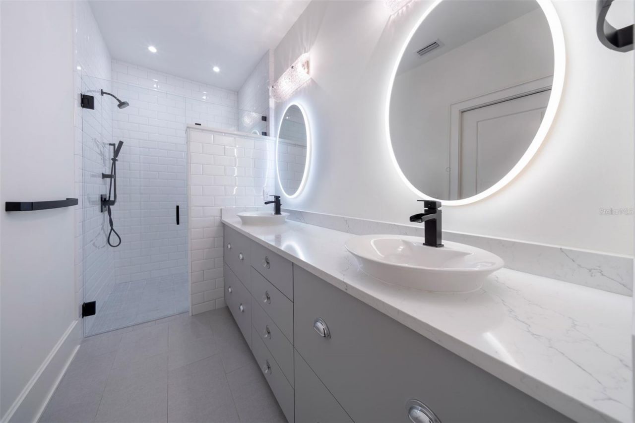 851 Park Lake Court, Orlando, FL 32803 Photo