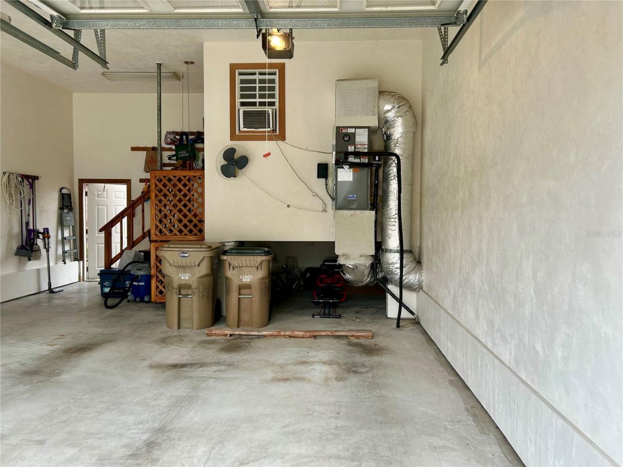 55730 Holiday  Circle, Astor, FL 32102 Photo