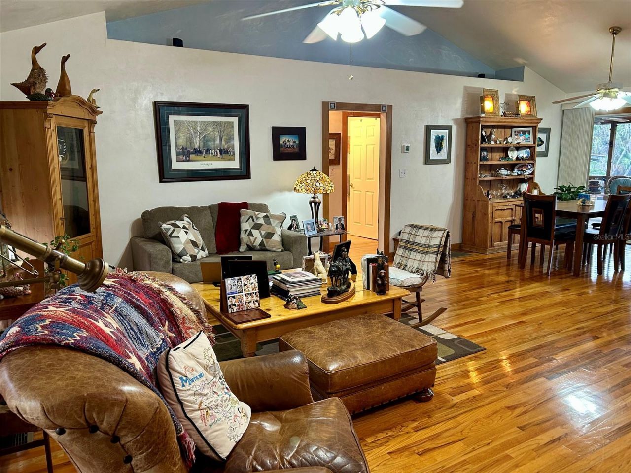 55730 Holiday  Circle, Astor, FL 32102 Photo