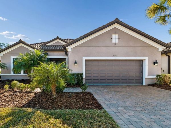 8723 SORANO VILLA DRIVE, TAMPA, FL 33647