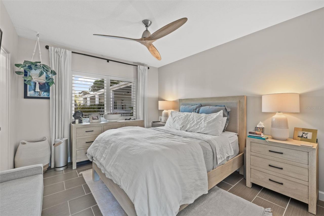 410 12th Avenue Ne, Unit 8, Saint Petersburg, FL 33701 Photo