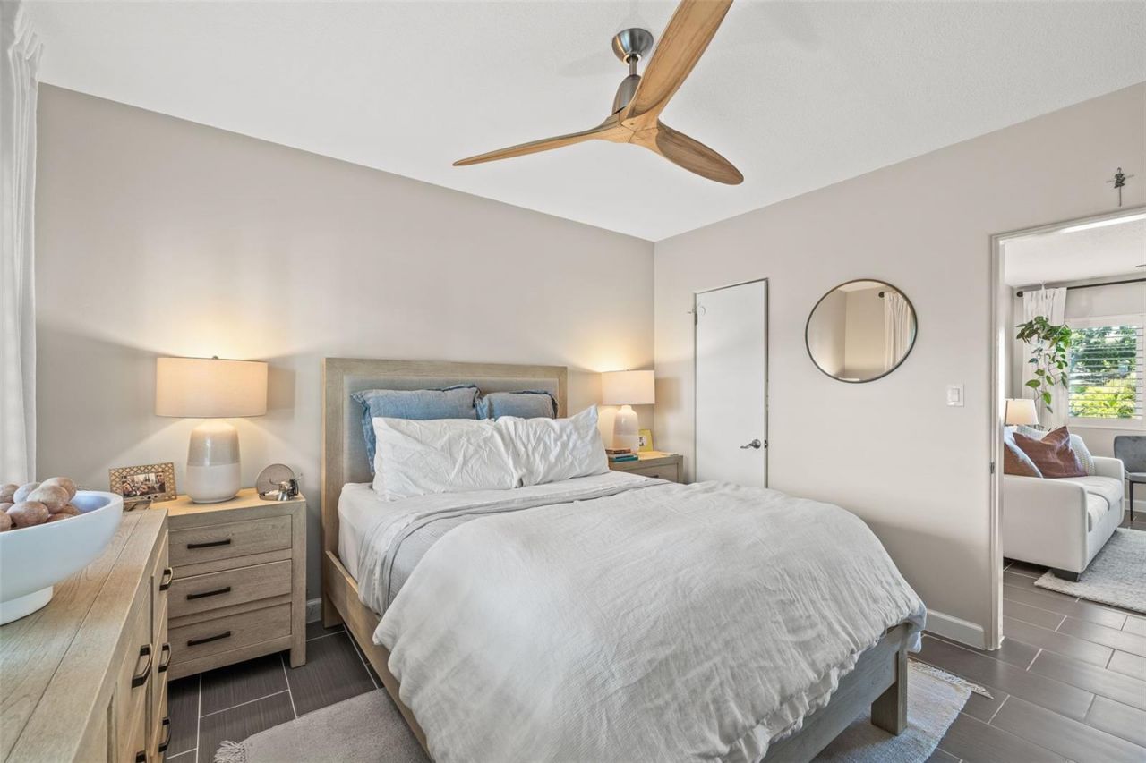 410 12th Avenue Ne, Unit 8, Saint Petersburg, FL 33701 Photo