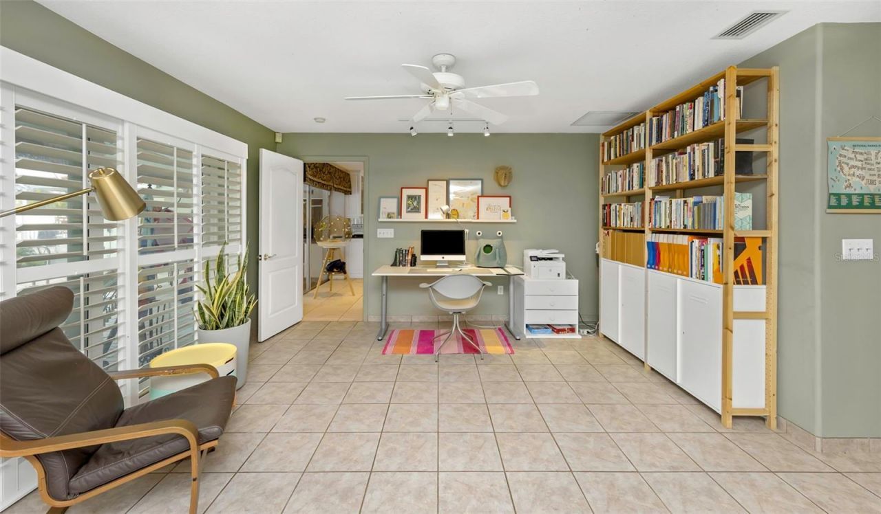 4313 50th Place S, Saint Petersburg, FL 33711 Photo