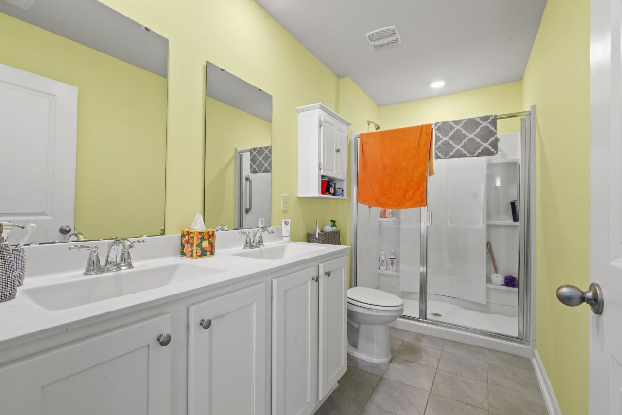 1404 Jardine Loop Photo 15