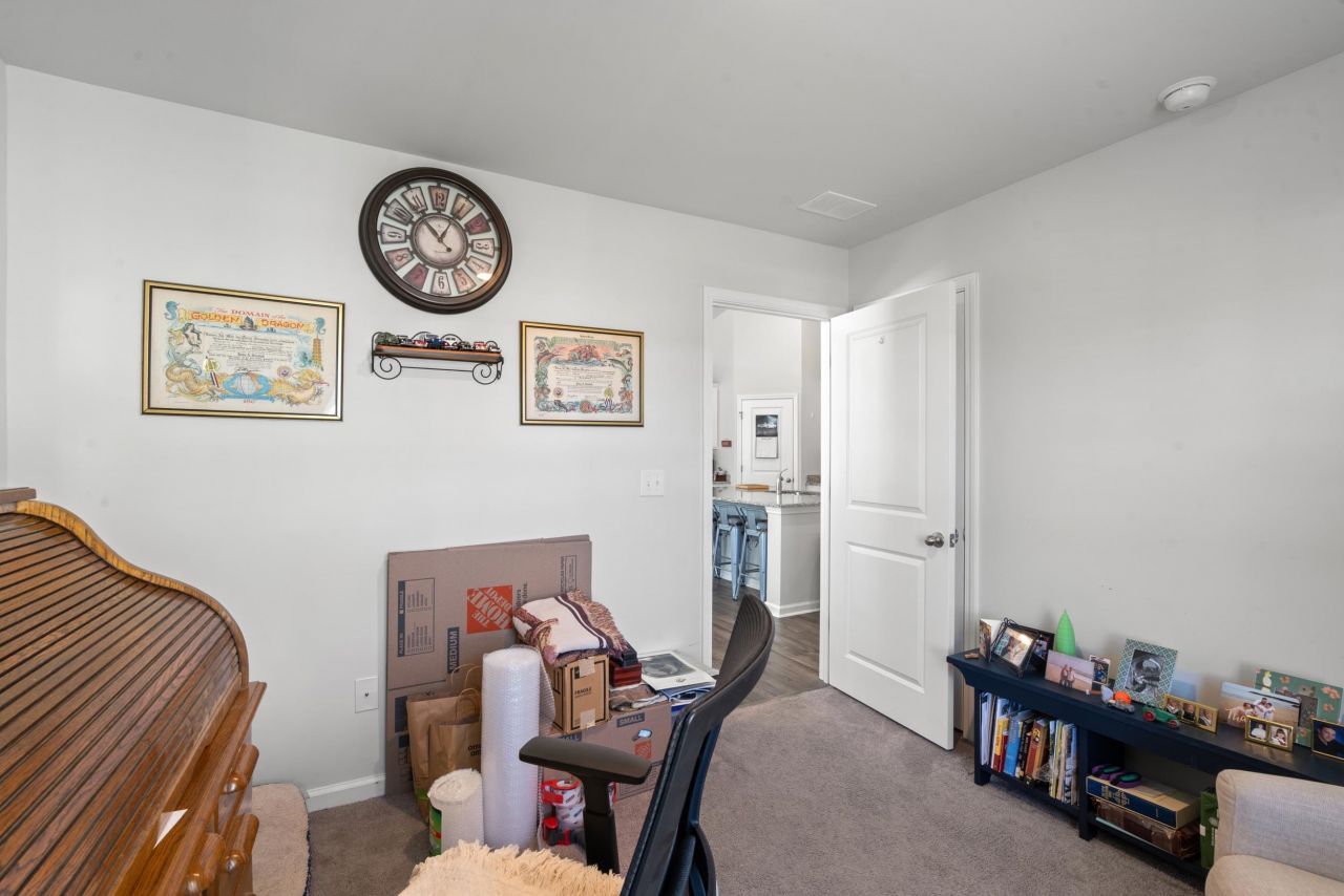 1404 Jardine Loop Photo 28