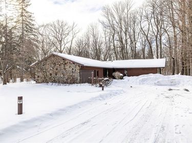 121 Hinkleyville Road, Spencerport, NY 14559