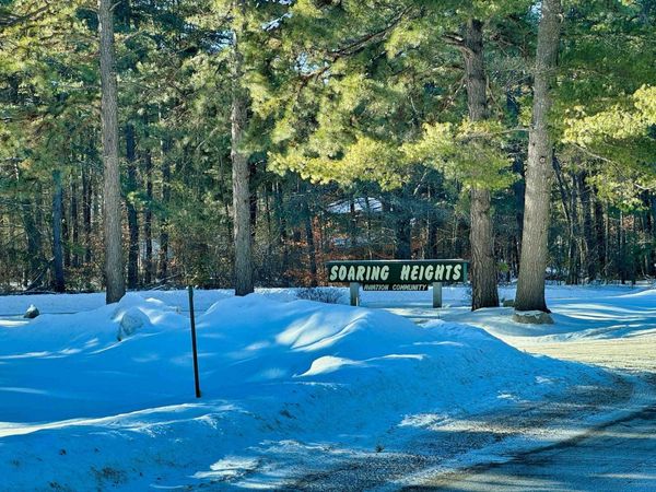 12 Logan Way, Ossipee, NH 03890