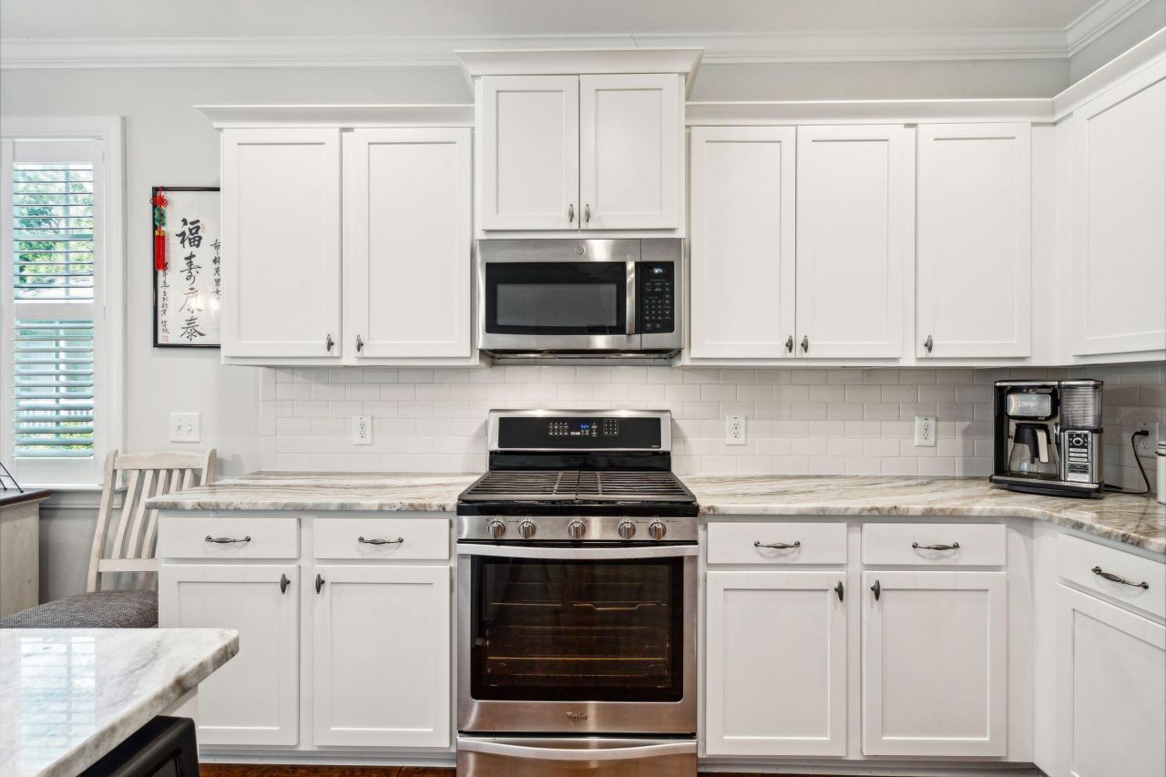 5317 Birdie Lane Photo 17