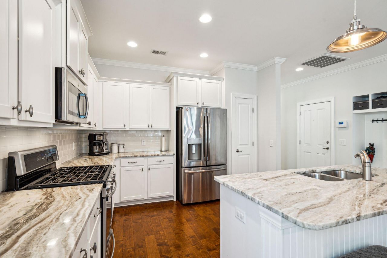 5317 Birdie Lane Photo 18