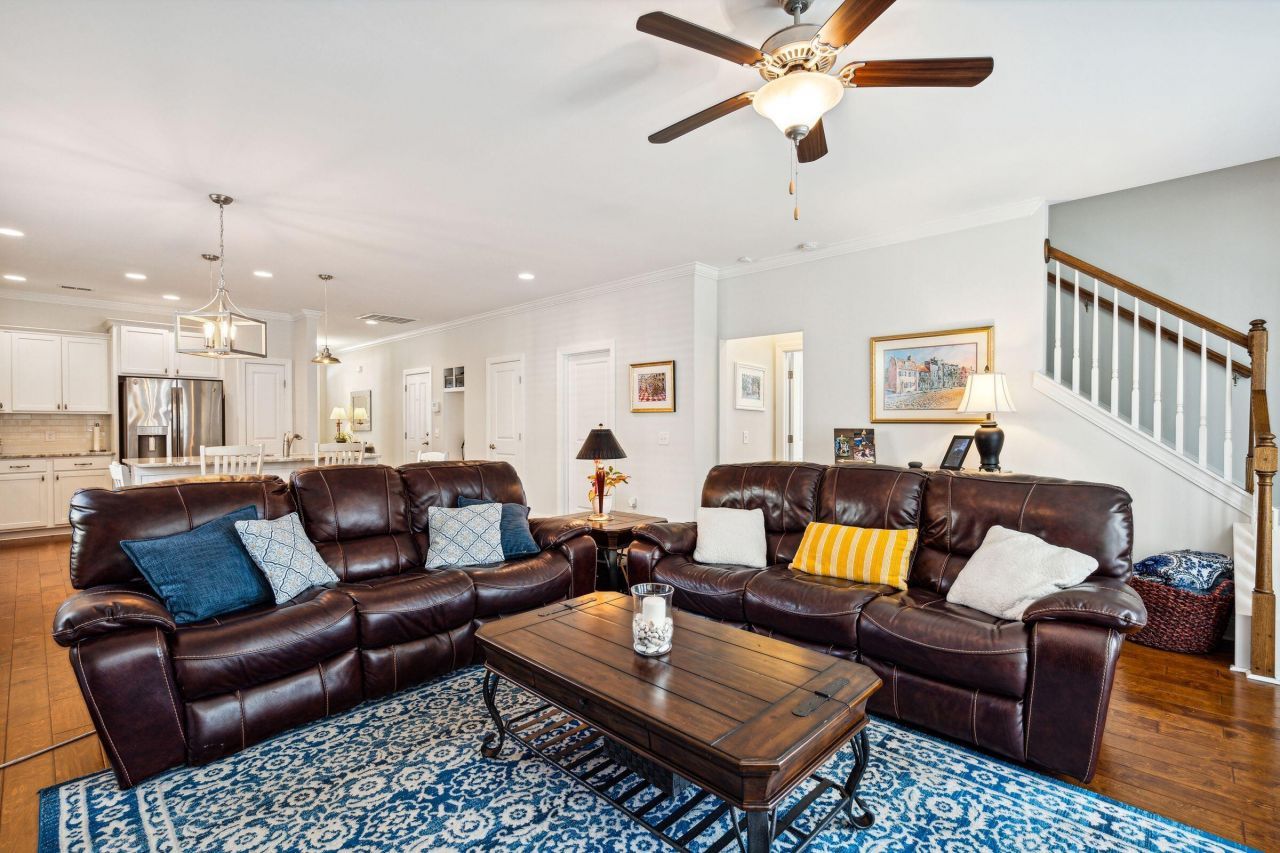 5317 Birdie Lane Photo 24