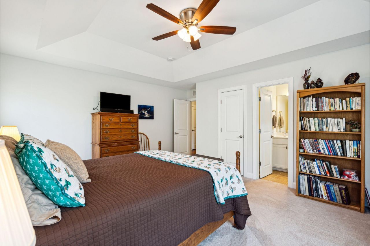 5317 Birdie Lane Photo 33