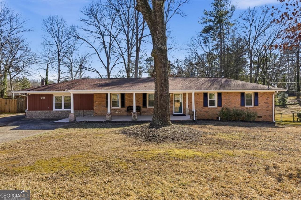 681 Manor Ridge Drive Sw, Mableton, GA 30126 Main Photo