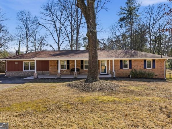 681 Manor Ridge Drive SW, Mableton, GA 30126