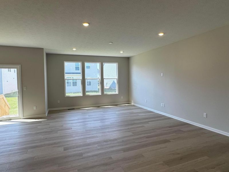 2333 Hubbard Road, Unit Lot 63, Marysville, OH 43040 Photo 10